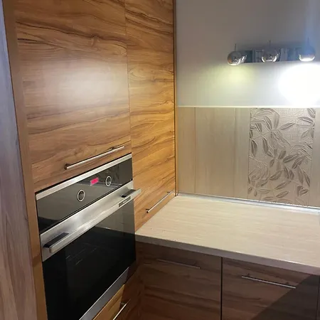 Loft Jezycki Апартаменти *